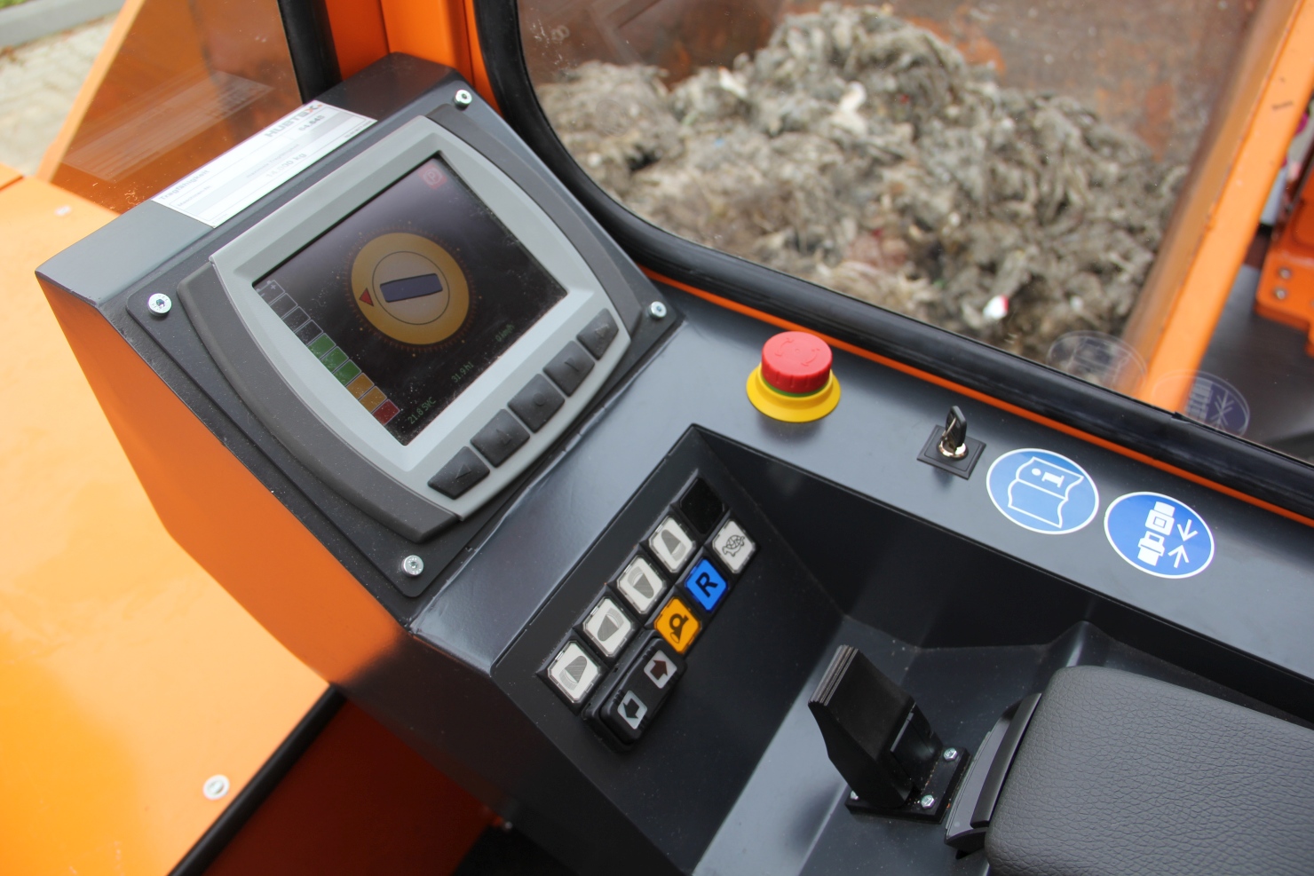 The HIT3 operator terminal in the driver’s cab.