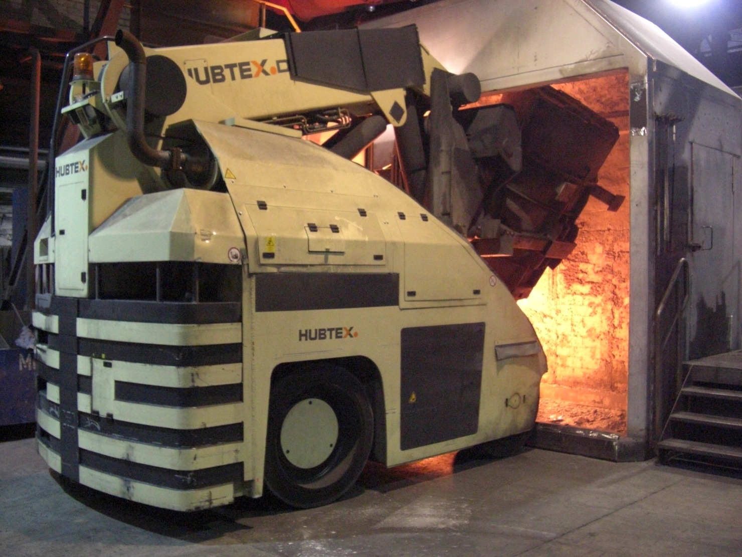 HUBTEX Forklift in Material Handling