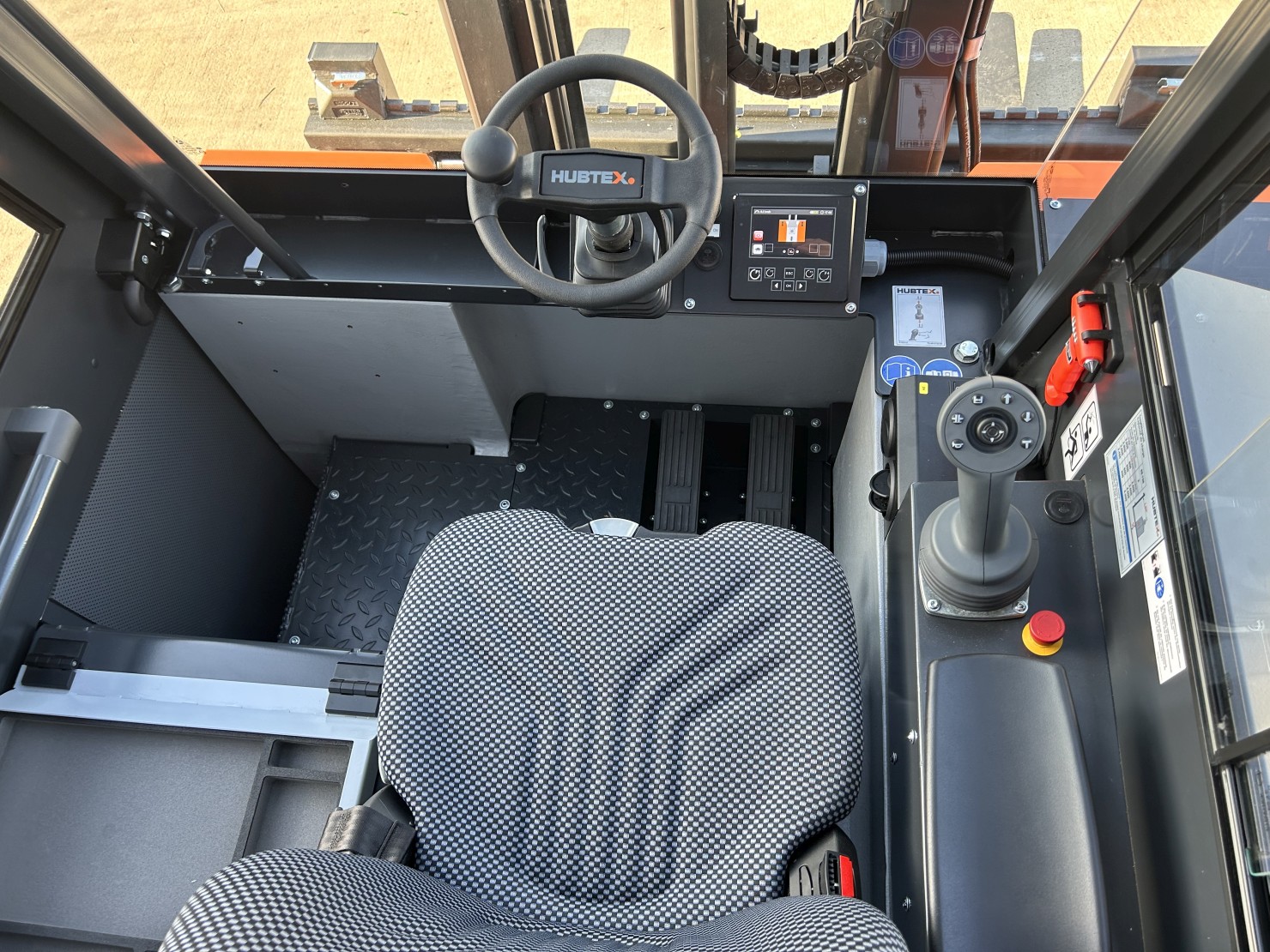 HUBTEX Counterbalance Truck Cabin