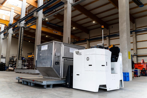 Pallet Mover for ULD Handing in Air Ports