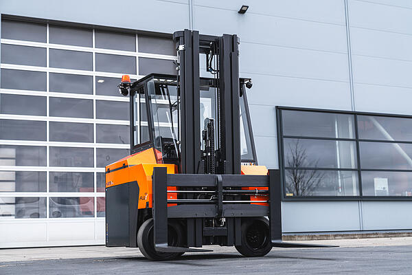 HUBTEX Electric Multi Directional Counterbalance Forklift