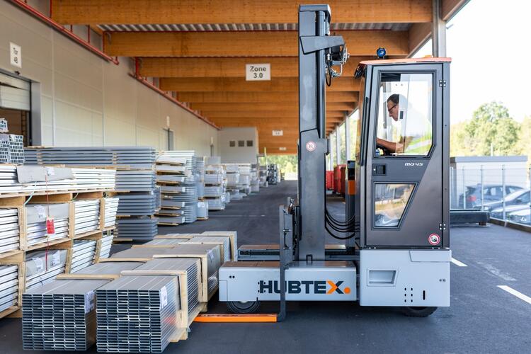 HUBTEX PhoeniX in operation