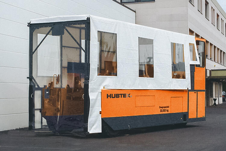 der HUBTEX GTR mit Regenhaube