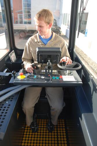 the spacious cab on the HUBTEX GTR