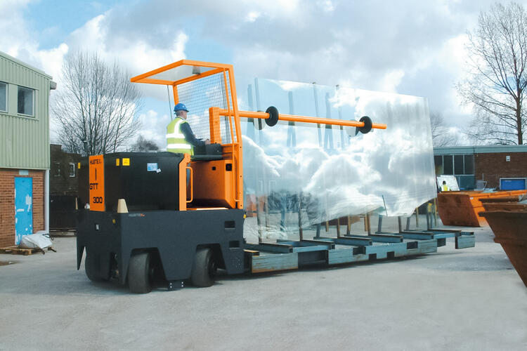 Stanowisko operatora transportera GTT HUBTEX