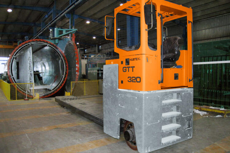 Model GTT HUBTEX 320 z autoklawem