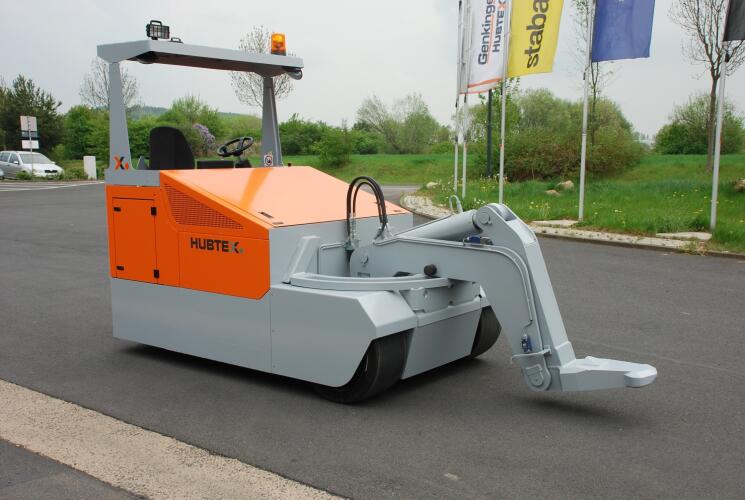 Elektro-Zugkopf in der Blechindustrie