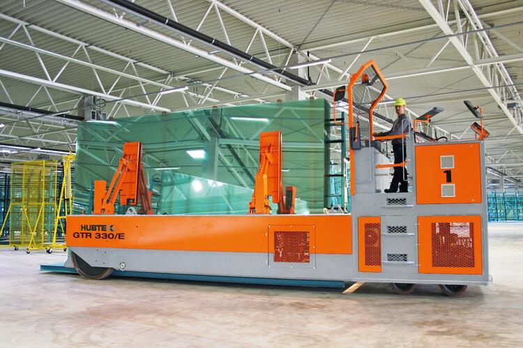 Glasgestelltransporter GTR 330 von HUBTEX