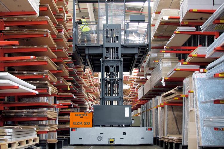 The EZK panel order picker from HUBTEX in use
