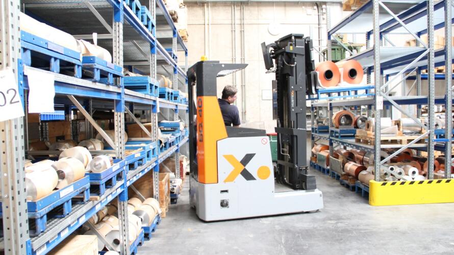 Die HUBTEX SQ verfügen über lange Batterieeinsatzzeiten.