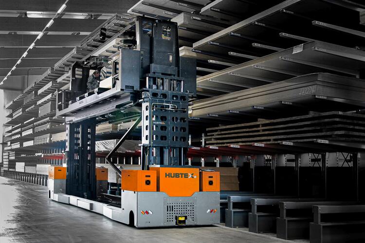 Semi-automated picking solutions for panels from HUBTEX