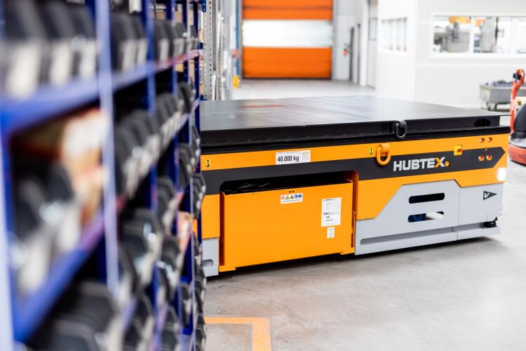 Passgenaues Batterie- und Ladekonzept Plattformtransporter SFX