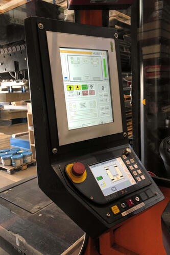 Mehrwegestapler und Kommissionierer von Holz