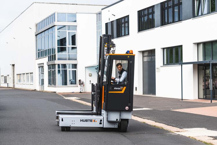 Raphael Kerschbaumer fährt einen HUBTEX