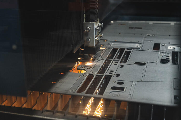 Metallteile in LAserschneidemaschine