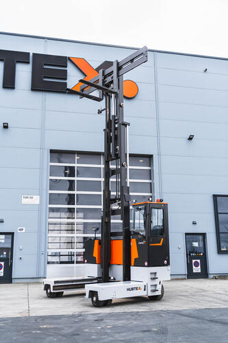 MaxX 60 mit ausgefahrenem Hubmast