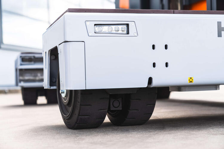 Hubtex MSL Mehrwege Seitenstapler Außengelände