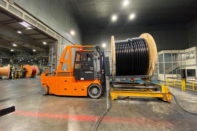 HUBTEX Schwerlast Kompaktstapler für Kabeltrommel Handling bis 30 Tonnen