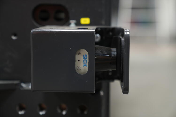 HUBTEX Clear Aisle Assist with Lidar sensors monitors narrow aisles for protruding loads