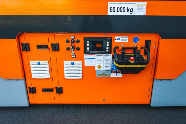 Radio remote control for the Hubtex SFX 65