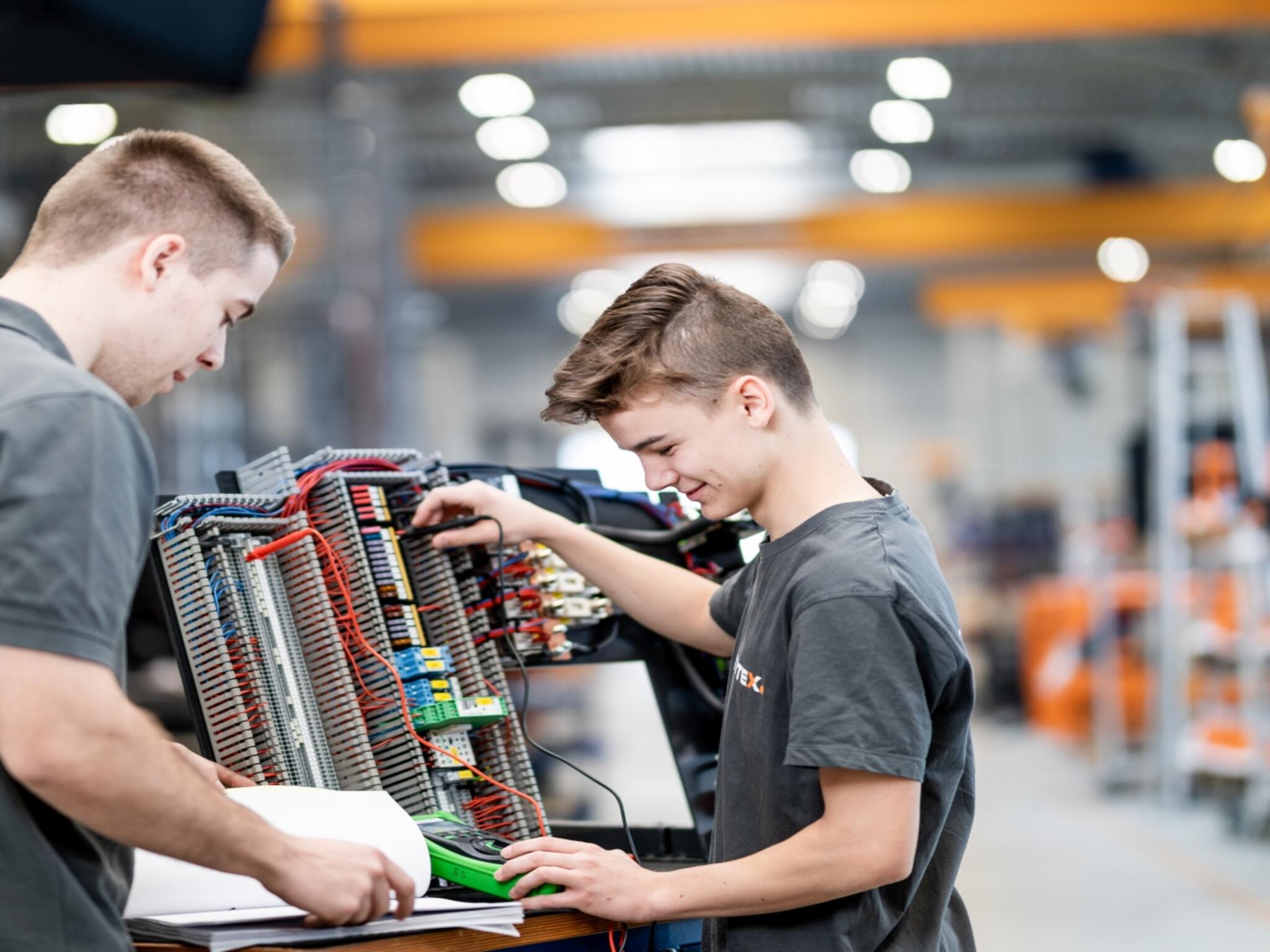 Instrutores na HUBTEX