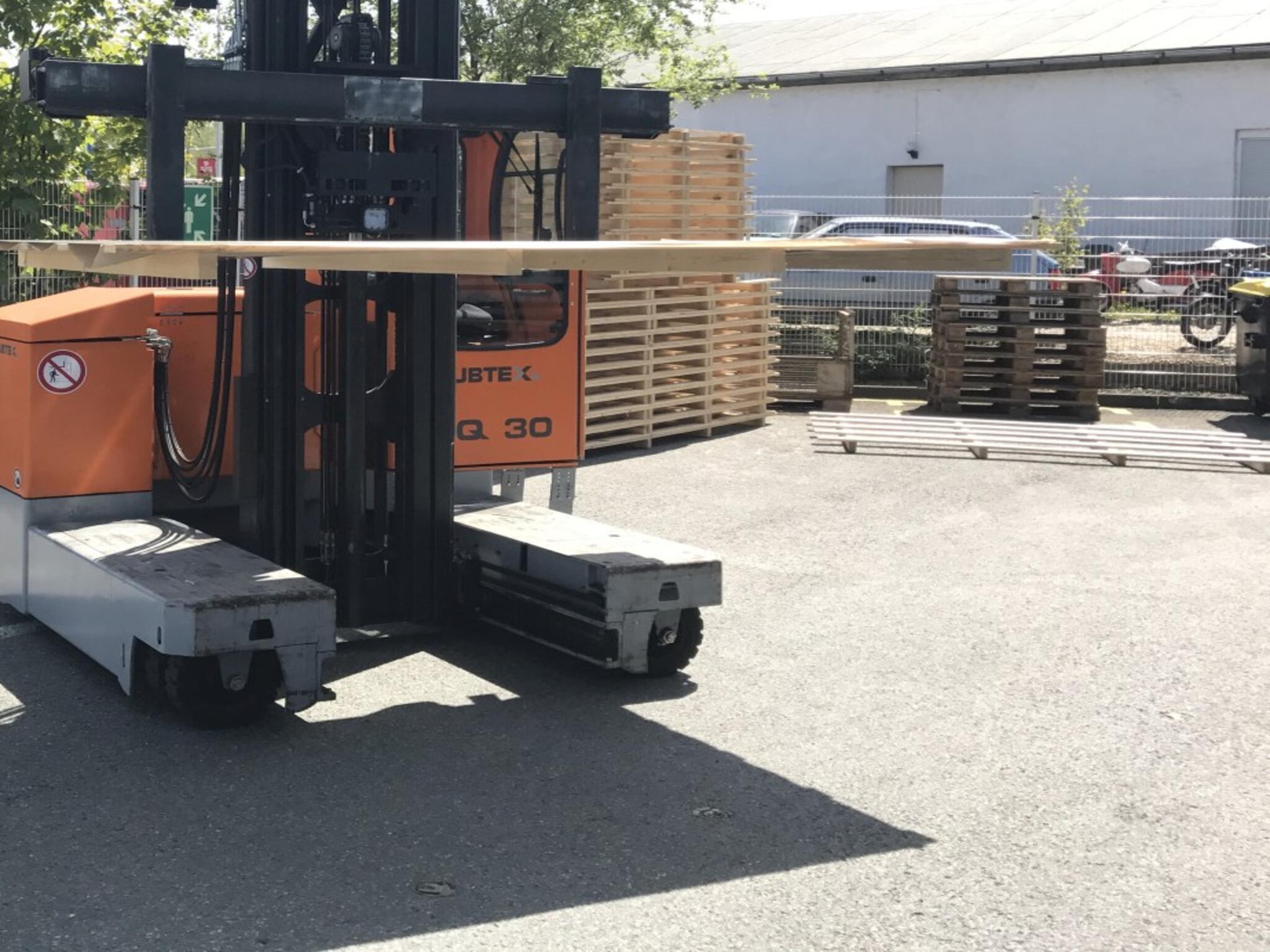 HUBTEX side loader MQ 30 series 2120