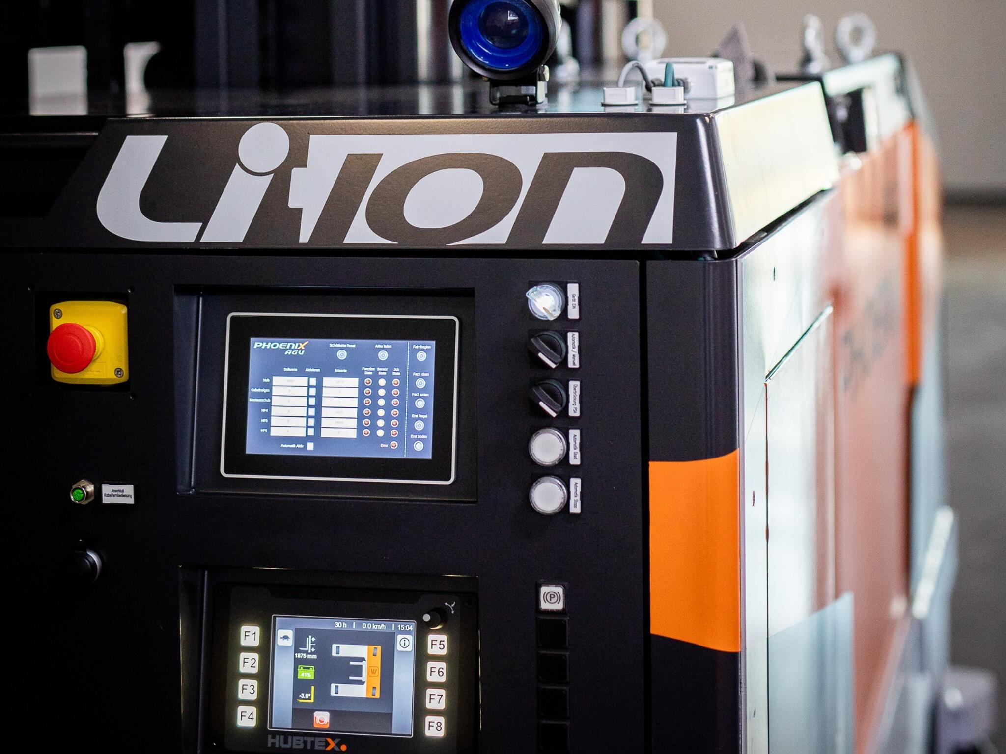 HUBTEX AGVs mit intelligentem Batteriemanagement