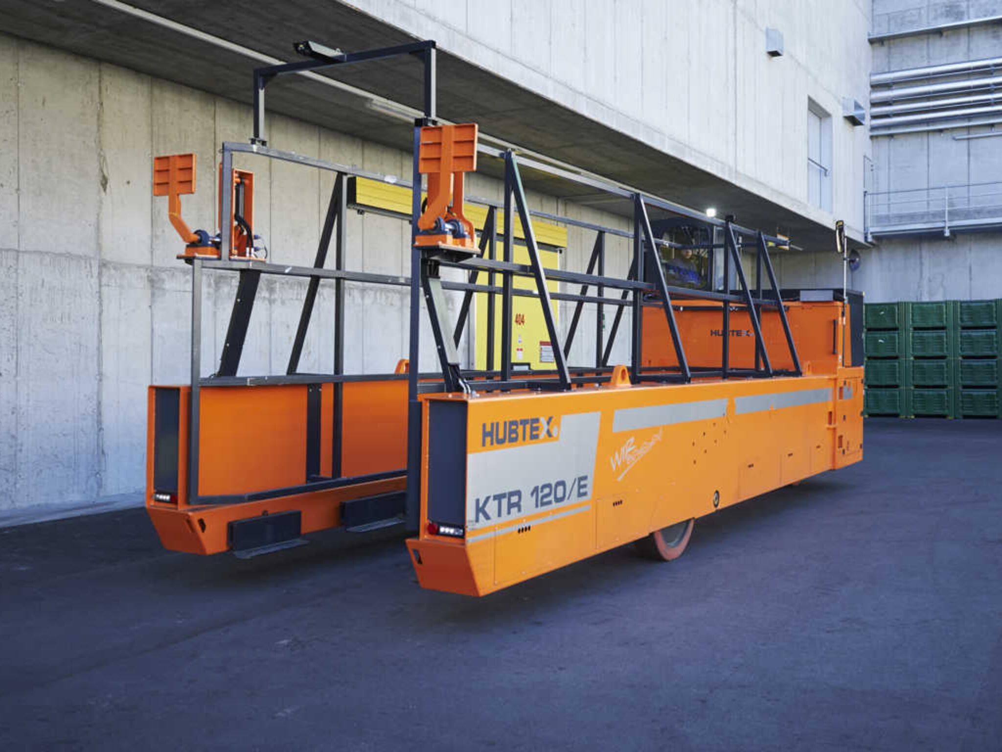 HUBTEX Apfelkistentransporter KTR 120 ohne Beladung