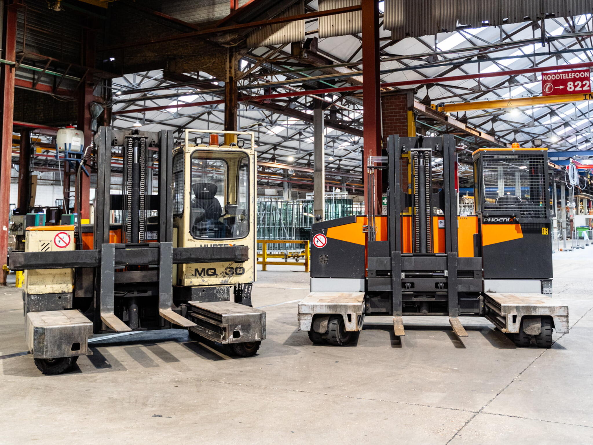 HUBTEX MQ30 and Phoenix MQ30 in operation at AGC Seapane