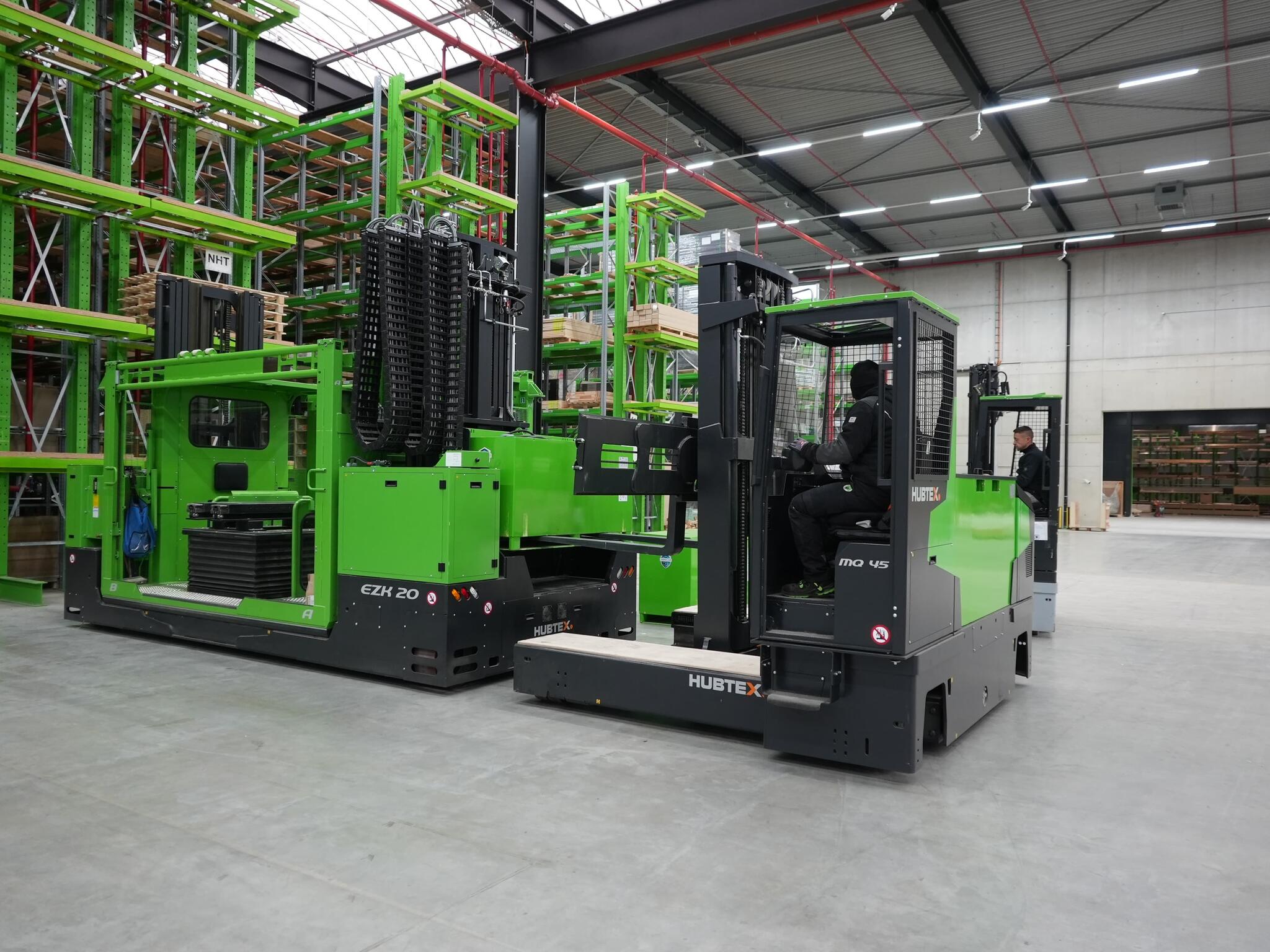 Phoenix MQ 45 und EZK 20 von Hubtex im Einsatz bei Habisreutinger