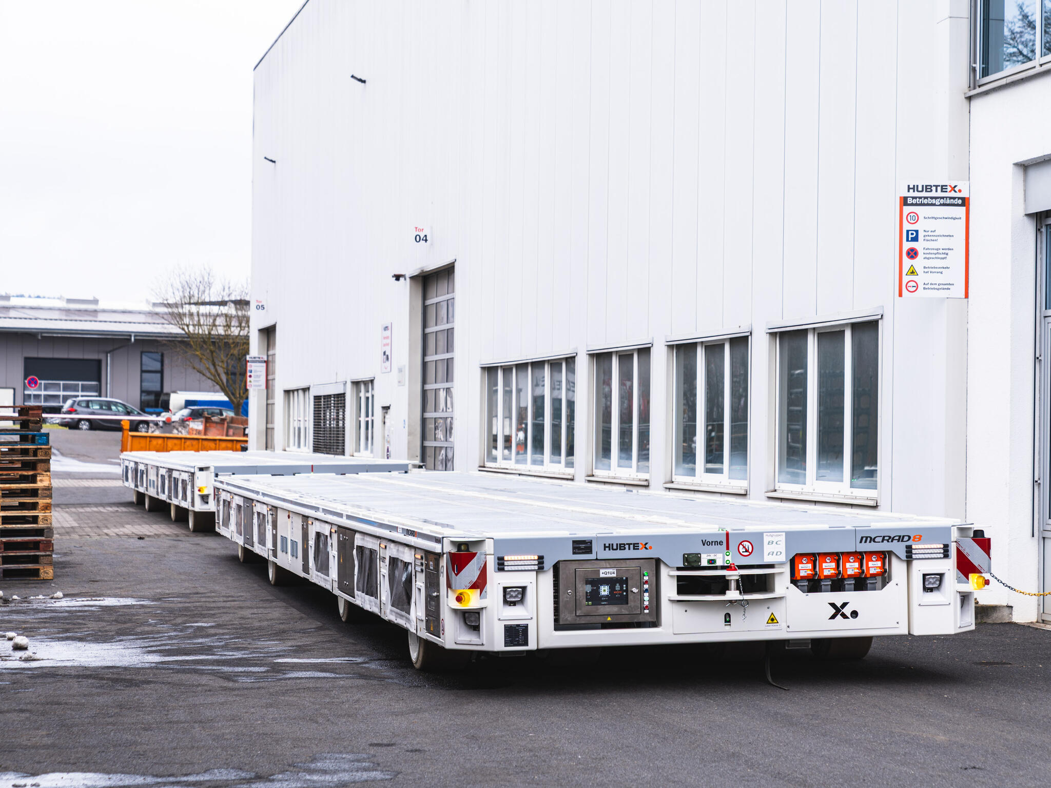 Elektrischer Schwerlast Plattformtransporter SFX Outdoor für Außenlager, Rampen und unebene Werksgelände