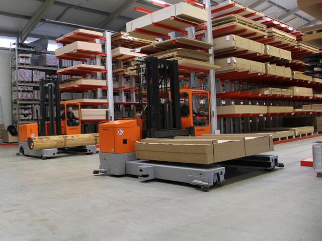 HUBTEX vehicles in operation