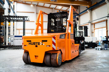 Backside of the Roxx compact forklift