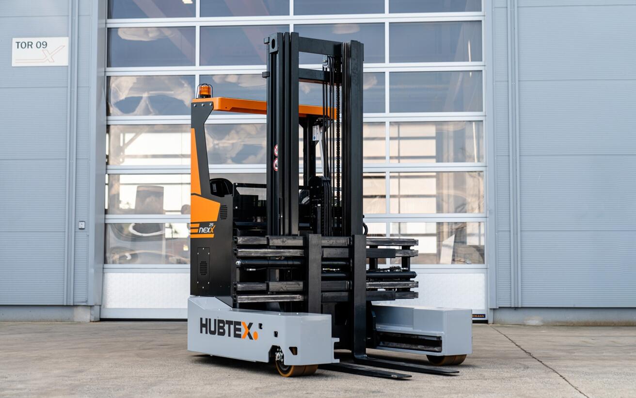 HUBTEX NexX Reach Truck Forklift
