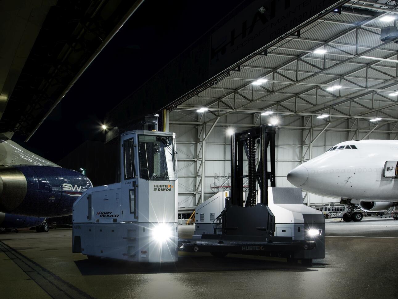 x-way-mover-hubtex-flughafen.jpg The X-Way Mover from HUBTEX | DIMOS in use at the airport
