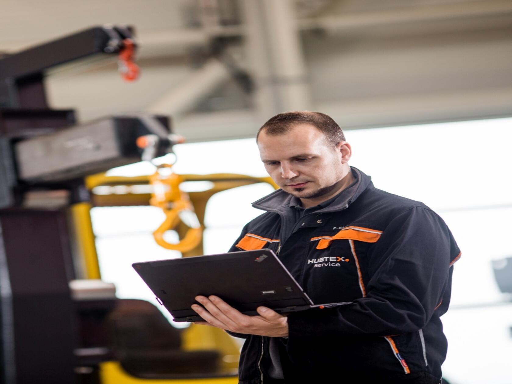 Kontaktní osoba pro servis HUBTEX