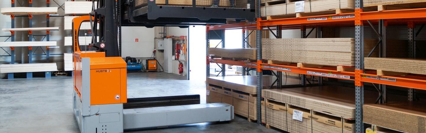 Picking sheets in the timber industry using a HUBTEX platform