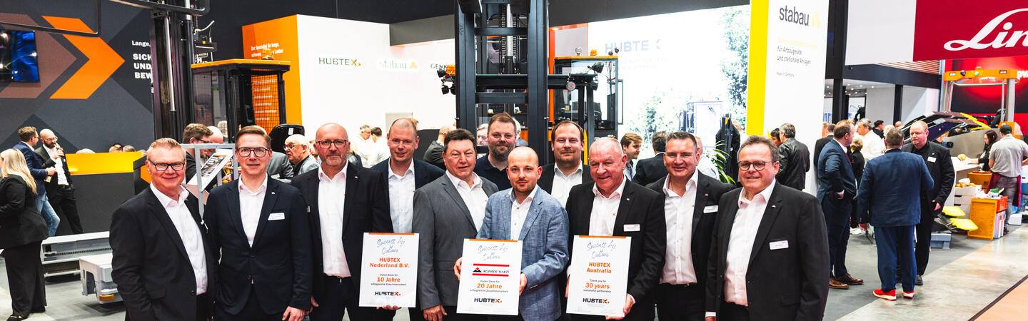 HUBTEX Ehrungen als Gruppenbild